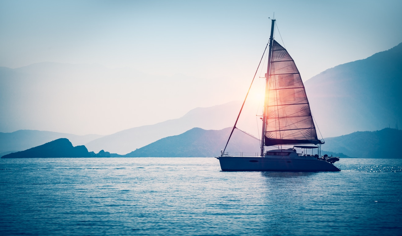 Comfort at Sea Takes a New Direction: Why Custom Sailboat Cushions Are Becoming a Travel Trend