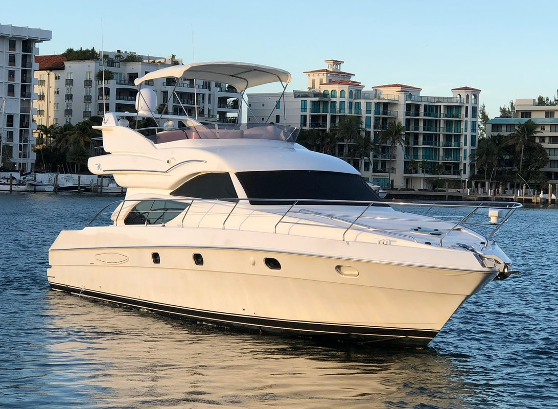 Boats Upholstery in Miami for Smooth Comfort and Clean Modern Interiors