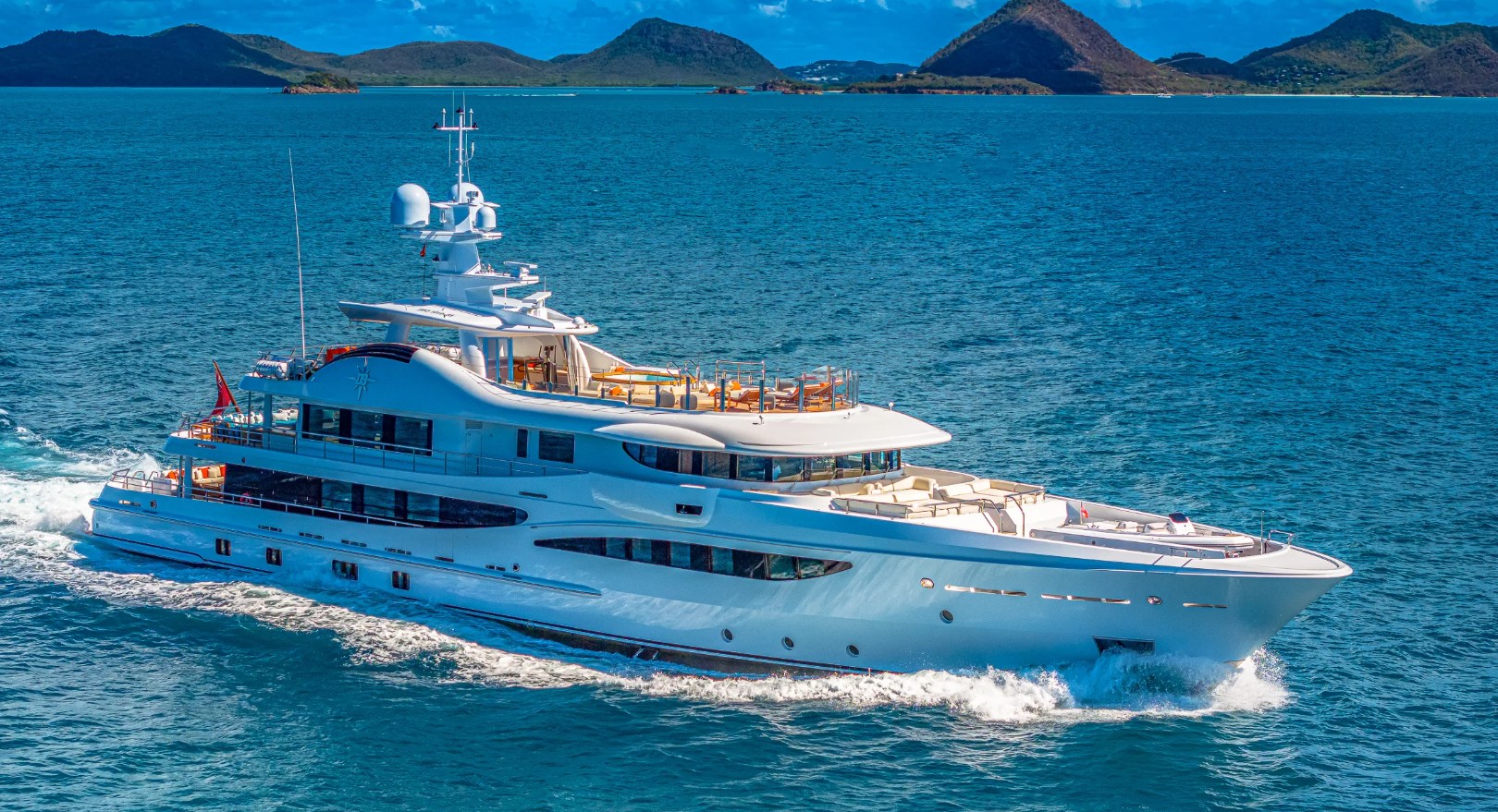 Travel Experts Reveal Amazing Benefits of Upholstery for Boat Interiors for Comfortable Adventures