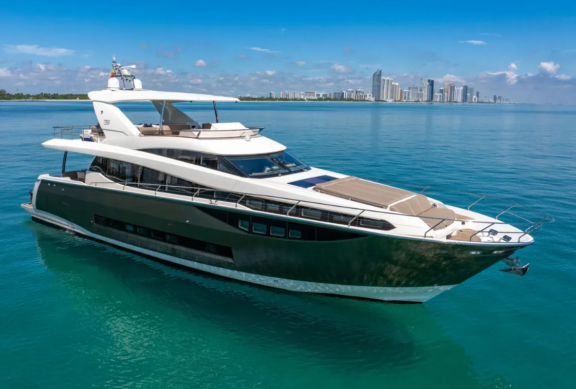 Amazing Boat Upholstery Material Ideas for More Comfortable Boat Trips